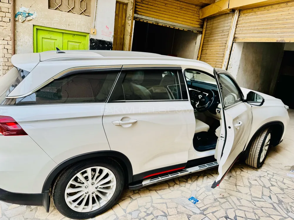 Changan Oshan X7 2023 for Sale in Multan Image-1