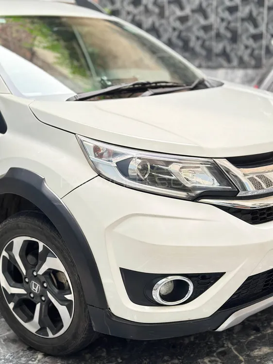 Honda BR-V 2018 for Sale in Lahore Image-1