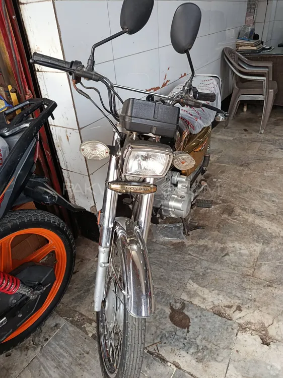 Honda CG 125S GOLD 2024 for Sale Image-1