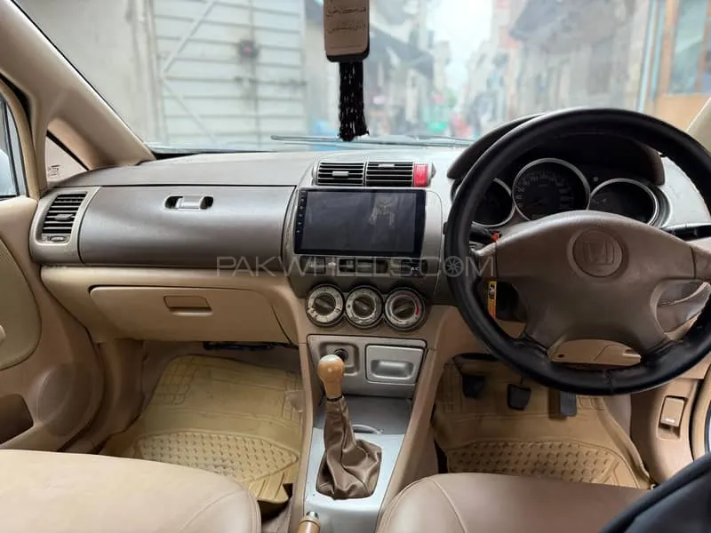 Honda City 2005 for Sale in Gujranwala Image-1