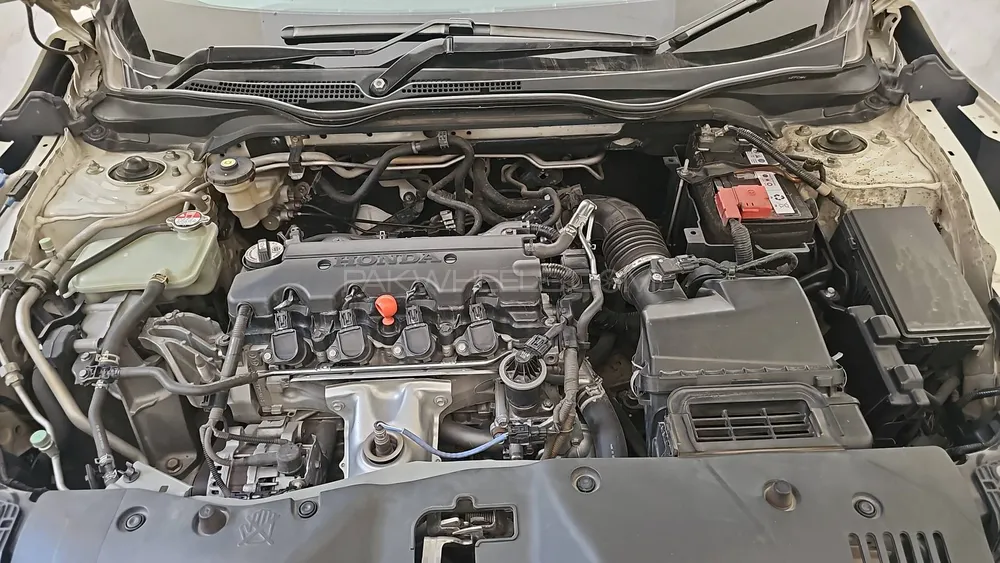 Honda Civic 2017 for Sale in Multan Image-1