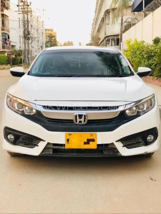 ہونڈا سوک 2017 for Sale in کراچی Image-1