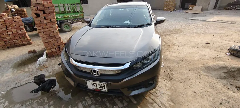 Honda Civic 2018 for Sale in Faisalabad Image-1
