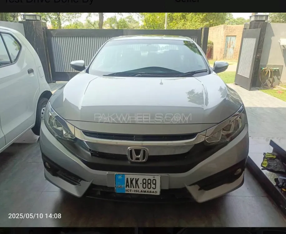 Honda Civic 2018 for Sale in Lahore Image-1