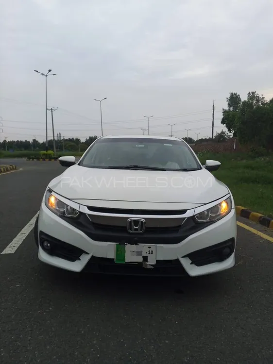 Honda Civic 2018 for Sale in Lahore Image-1