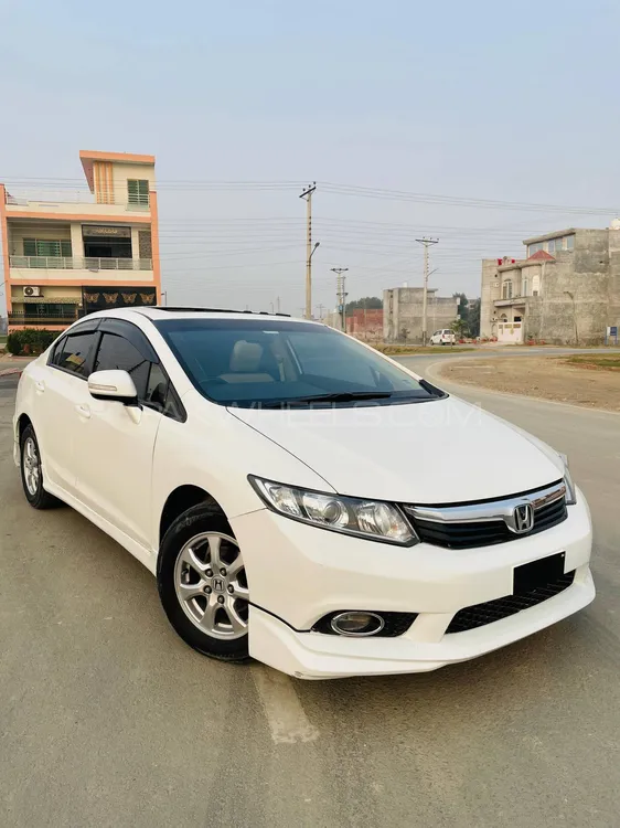 Honda Civic 2014 for Sale in Lahore Image-1