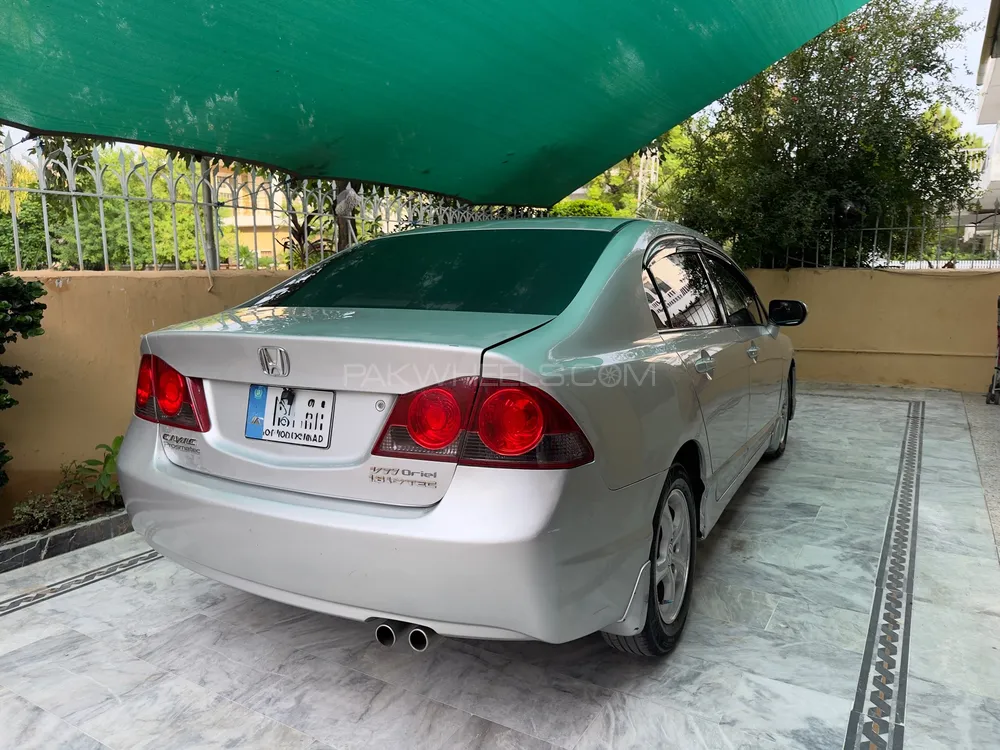 Honda Civic 2009 for Sale in Islamabad Image-1