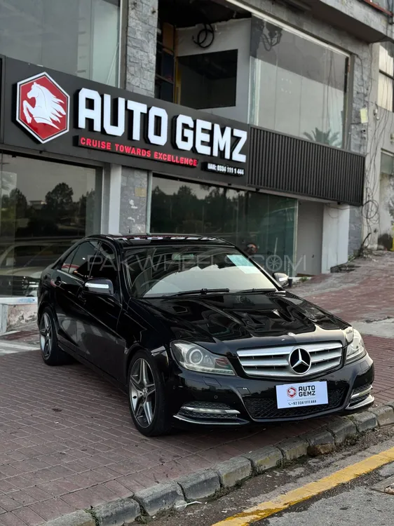 Mercedes Benz C Class 2008 for Sale in Islamabad Image-1