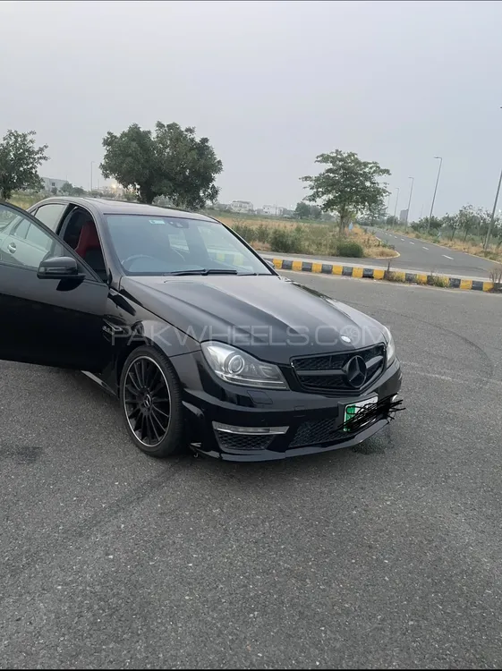 Mercedes Benz C Class 2013 for Sale in Lahore Image-1
