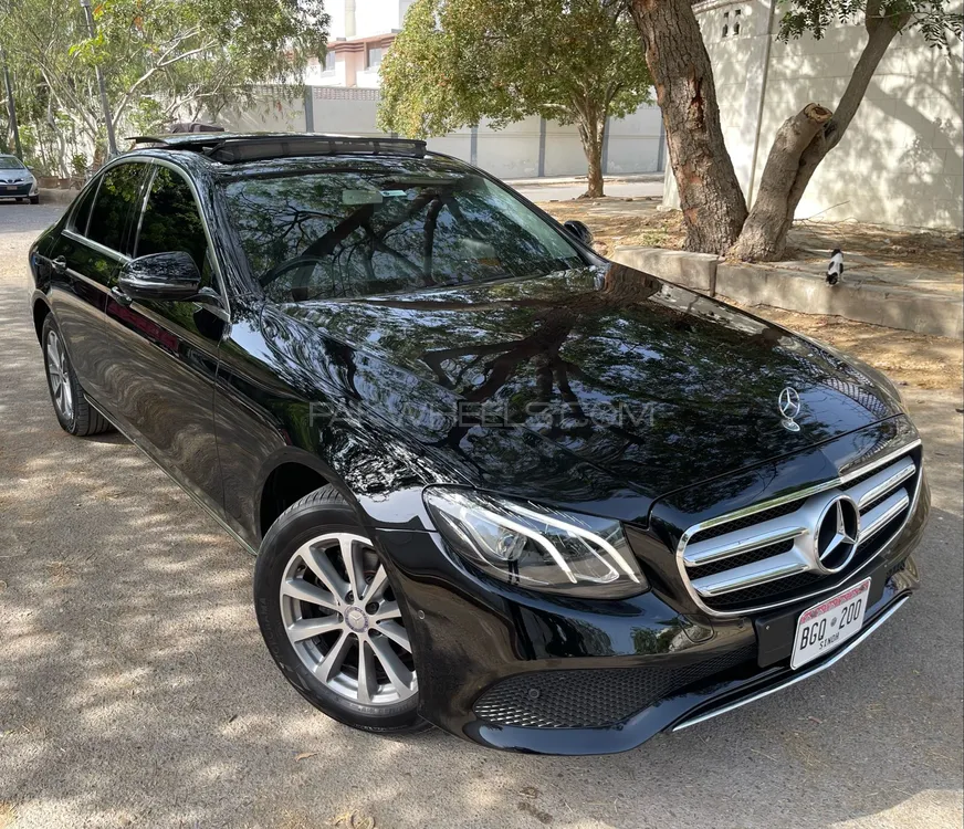 Mercedes Benz E Class 2017 for Sale in Karachi Image-1