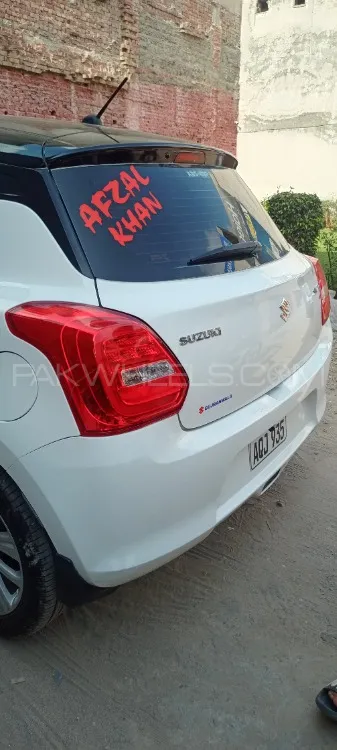Suzuki Swift 2023 for Sale in Gujranwala Image-1