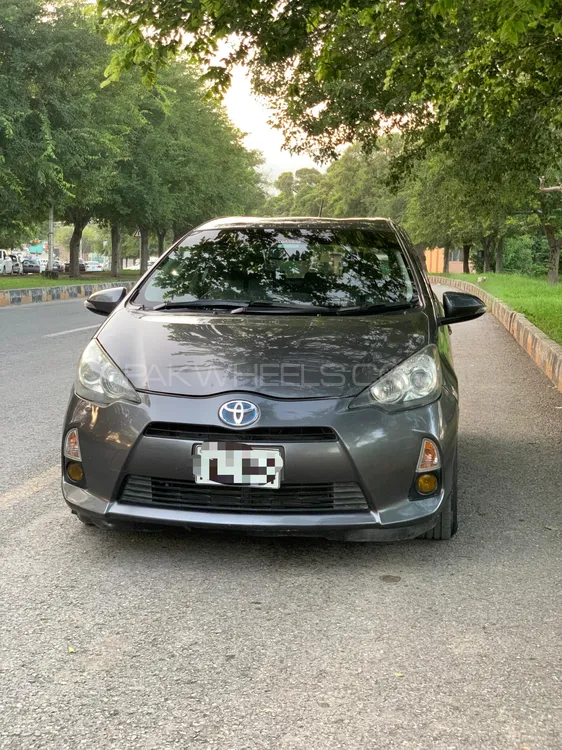 Toyota Aqua 2013 for Sale in Islamabad Image-1