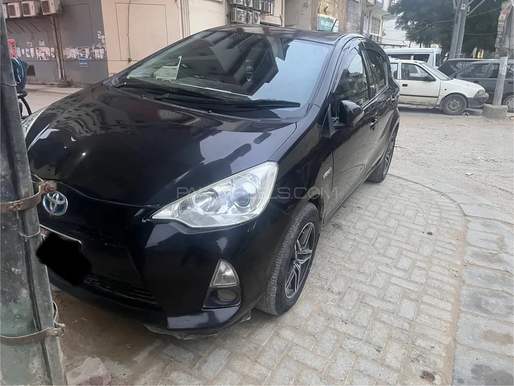 Toyota Aqua 2013 for Sale in Karachi Image-1