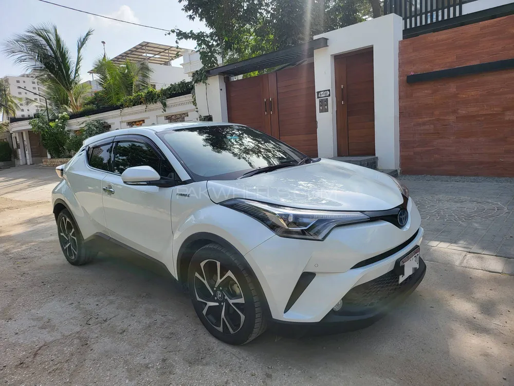 Toyota C-HR 2018 for Sale in Karachi Image-1
