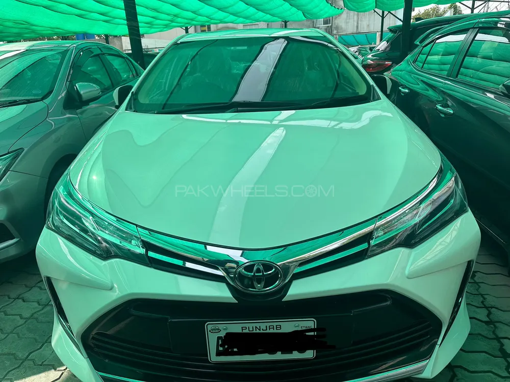 Toyota Corolla 2021 for Sale in Lahore Image-1