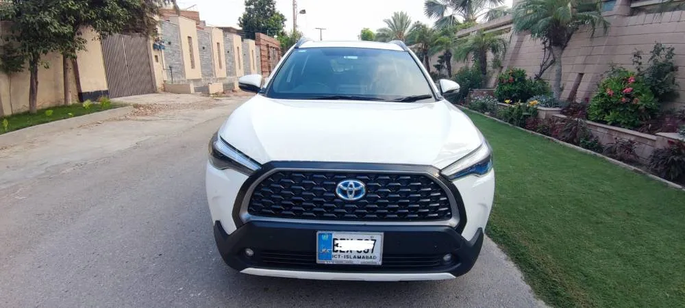Toyota Corolla Cross 2024 for Sale in Peshawar Image-1