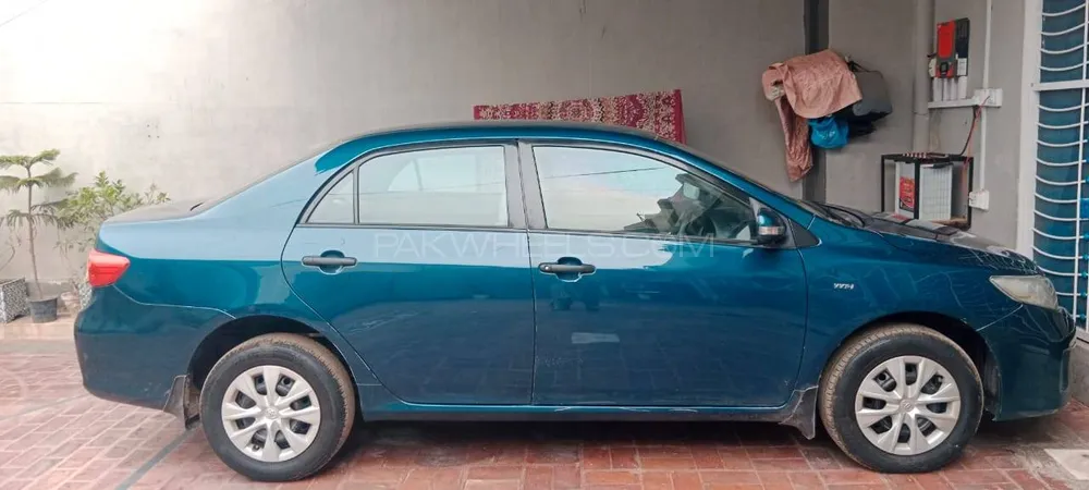 Toyota Corolla 2012 for Sale in Lahore Image-1