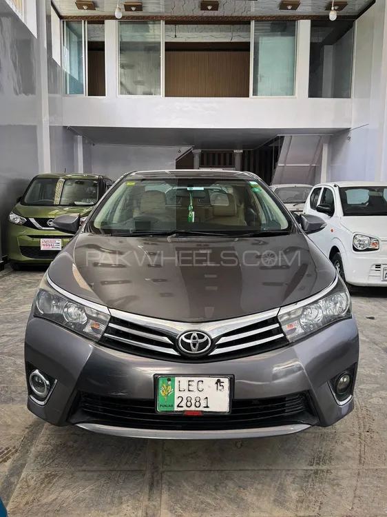 Toyota Corolla 2015 for Sale in Lahore Image-1