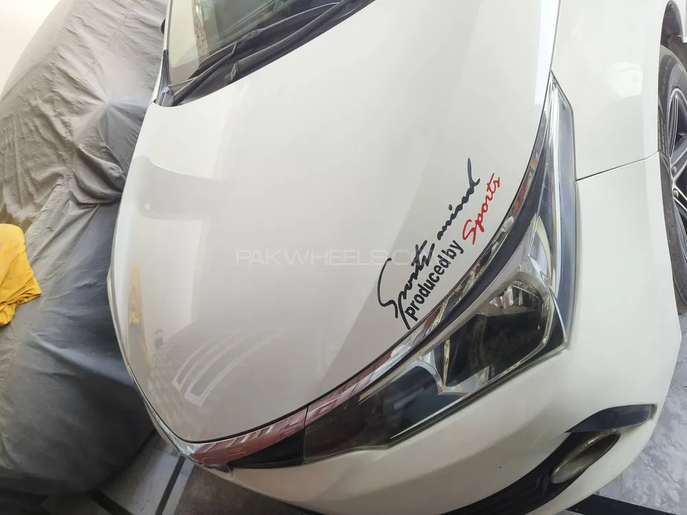 Toyota Corolla 2018 for Sale in Faisalabad Image-1