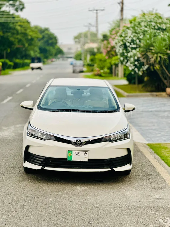 Toyota Corolla 2018 for Sale in Lahore Image-1