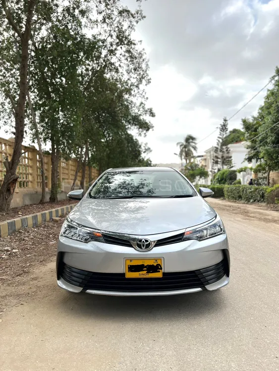 Toyota Corolla 2018 for Sale in Karachi Image-1