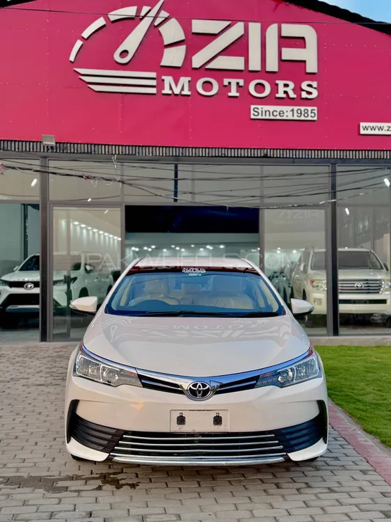 Toyota Corolla 2019 for Sale in Islamabad Image-1