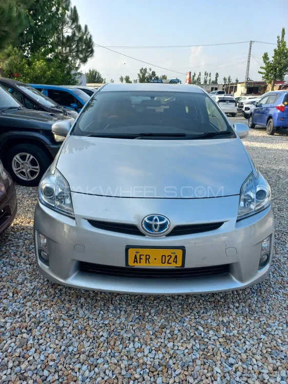 Toyota Prius 2010 for Sale in Peshawar Image-1
