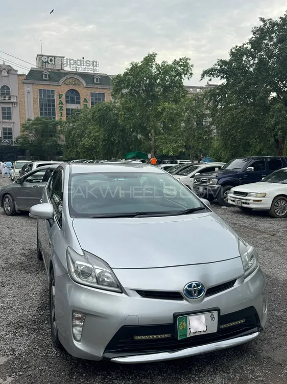ٹویوٹا پریوس 2012 for Sale in اسلام آباد Image-1