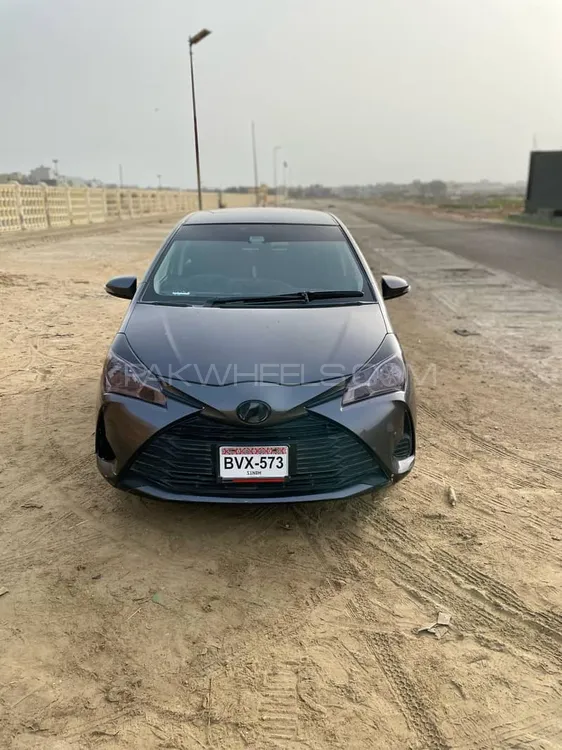 Toyota Vitz 2018 for Sale in Karachi Image-1