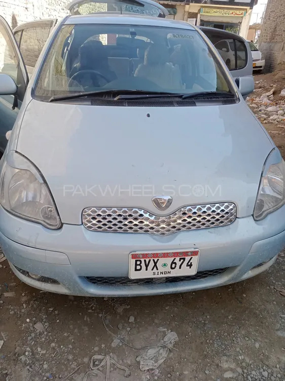 Toyota Vitz 2003 for Sale in Karachi Image-1