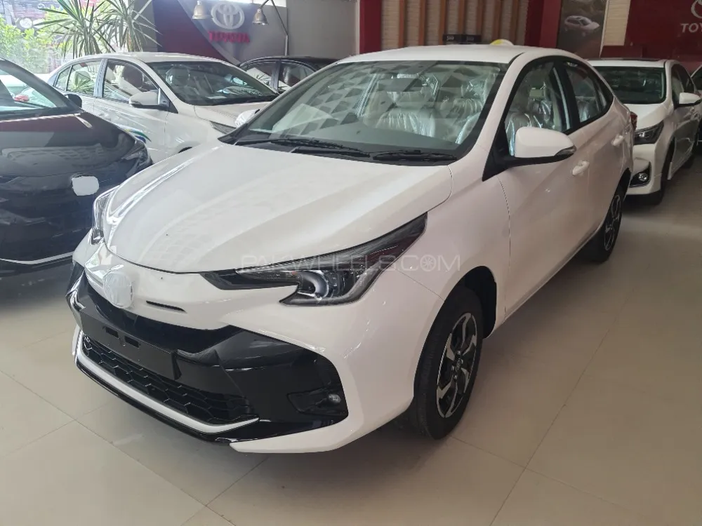Toyota Yaris Sedan 2025 for Sale in Multan Image-1