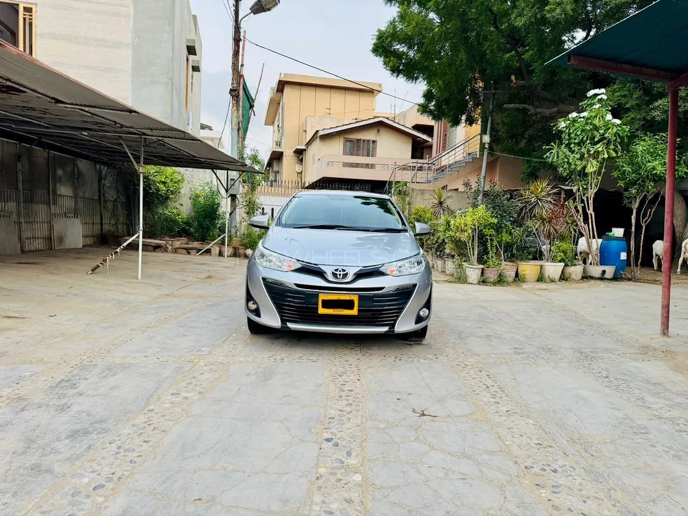 Toyota Yaris Sedan 2020 for Sale in Karachi Image-1