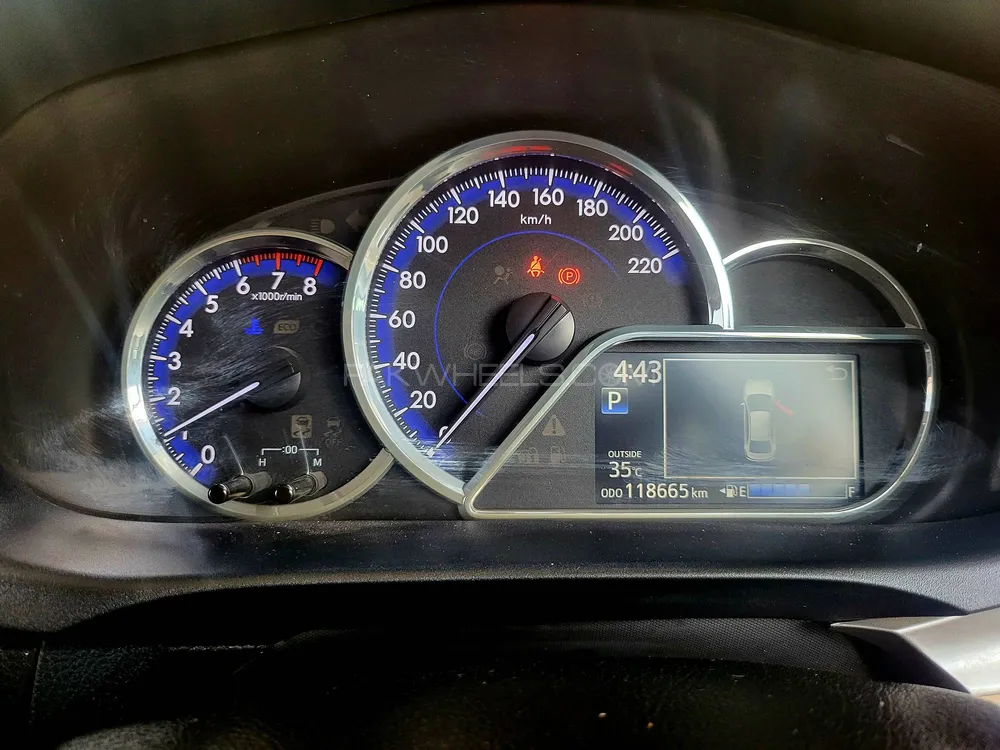 Toyota Yaris Sedan 2020 for Sale in Islamabad Image-1
