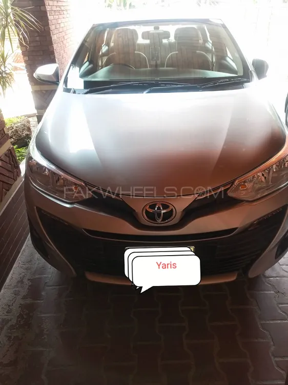 Toyota Yaris Sedan 2021 for Sale in Lahore Image-1
