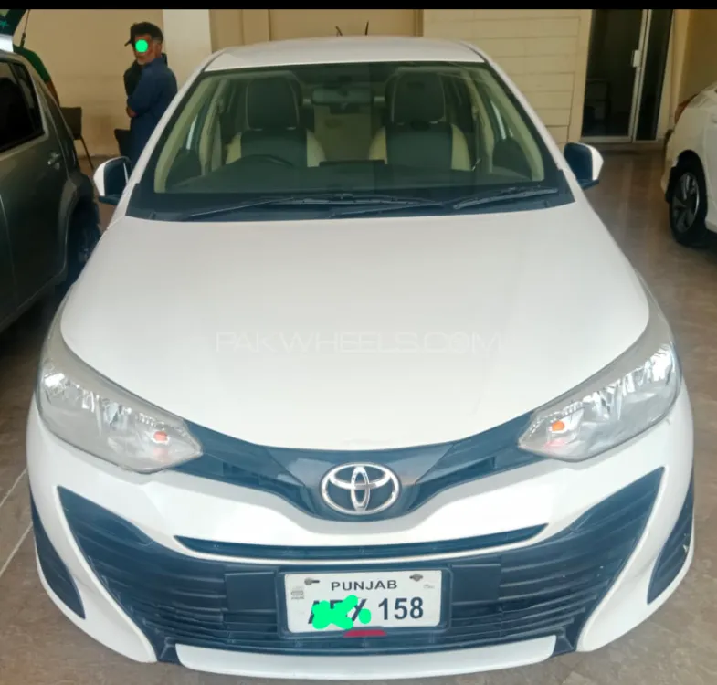 Toyota Yaris Sedan 2021 for Sale in Lahore Image-1