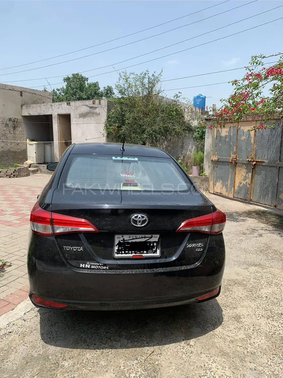 Toyota Yaris Sedan 2021 for Sale in Lahore Image-1