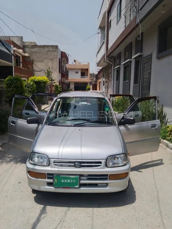 Daihatsu Cuore 2011 for Sale in Lahore Image-1