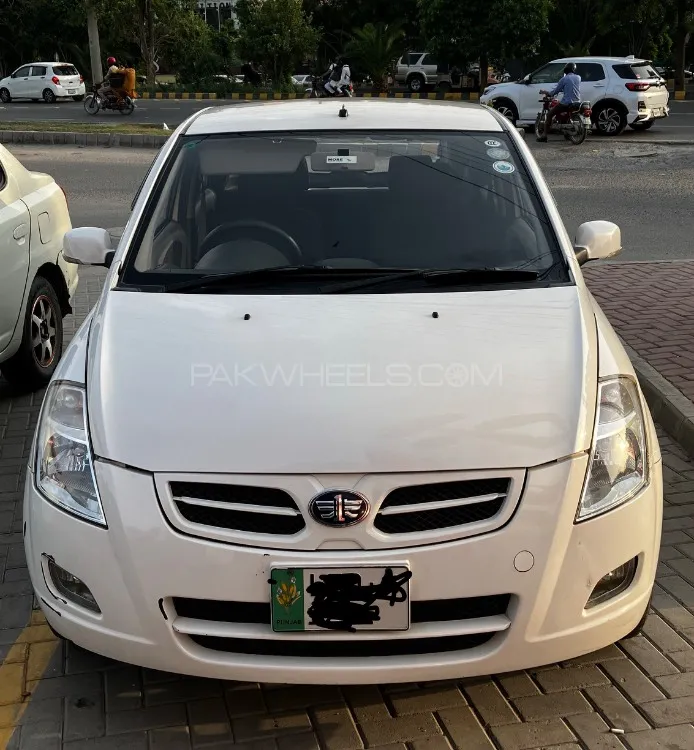 FAW V2 2016 for Sale in Lahore Image-1