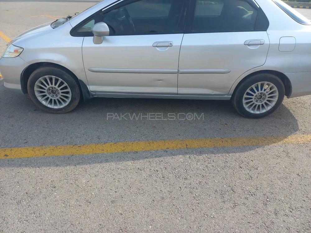 Honda City 2005 for Sale in Islamabad Image-1