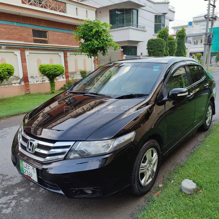 Honda City 2015 for Sale in Lahore Image-1
