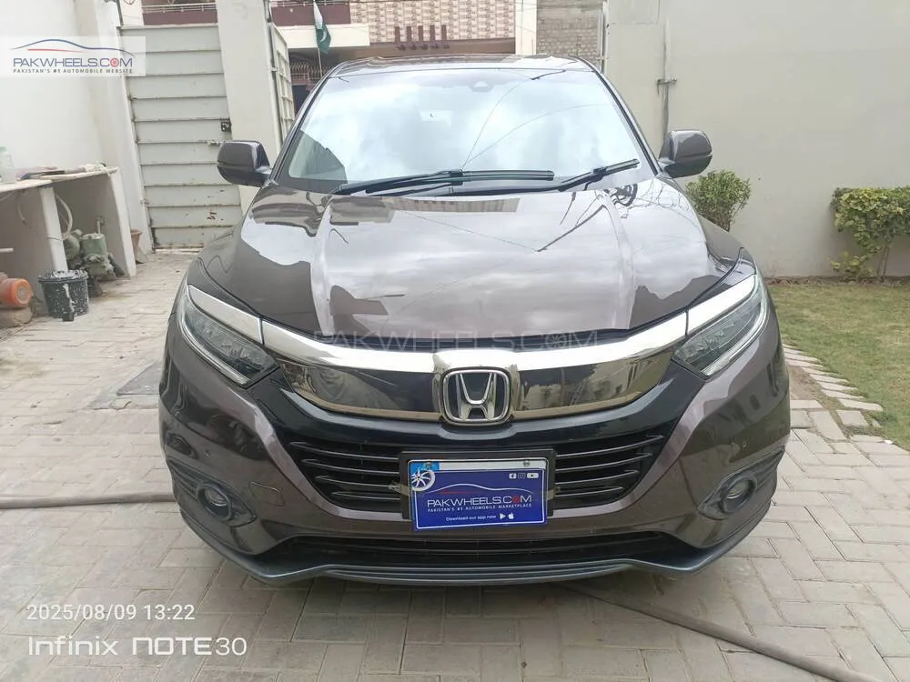 Honda Vezel 2019 for Sale in Karachi Image-1
