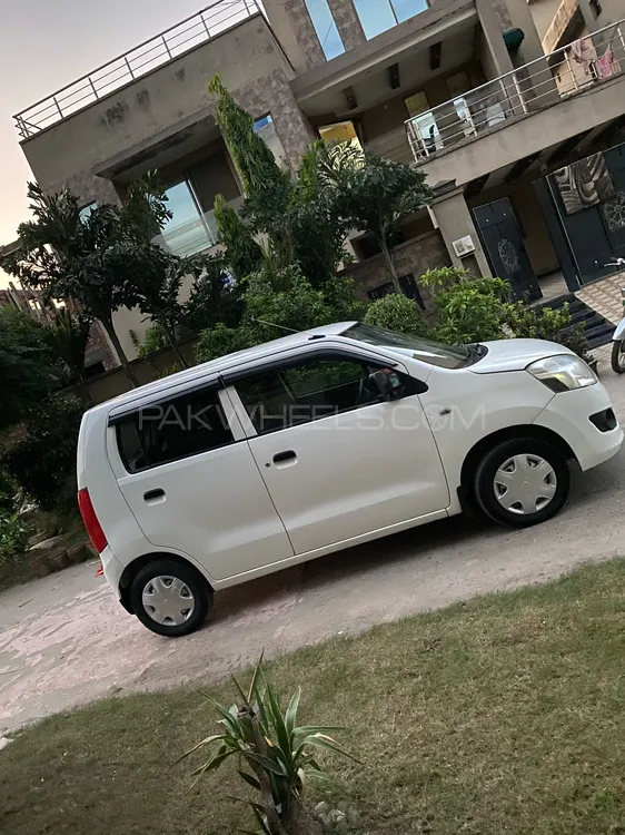 Suzuki Wagon R 2018 for Sale in Lahore Image-1