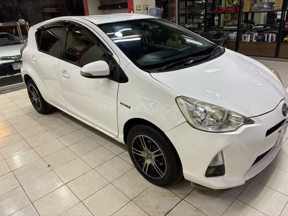 Toyota Aqua 2014 for Sale in Karachi Image-1