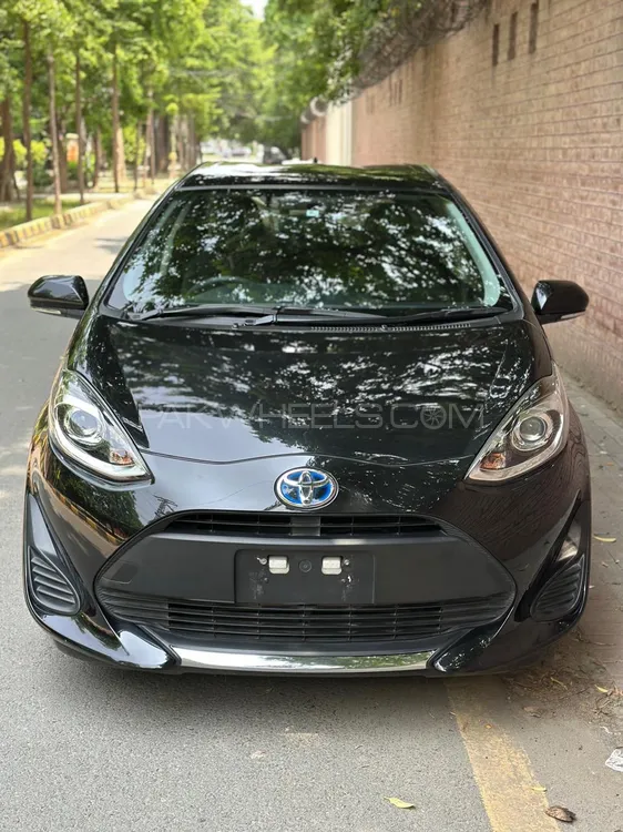 Toyota Aqua 2020 for Sale in Lahore Image-1