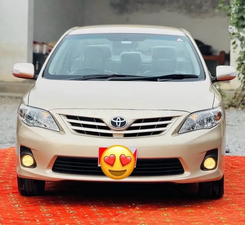 Toyota Corolla 2012 for Sale in Swat Image-1