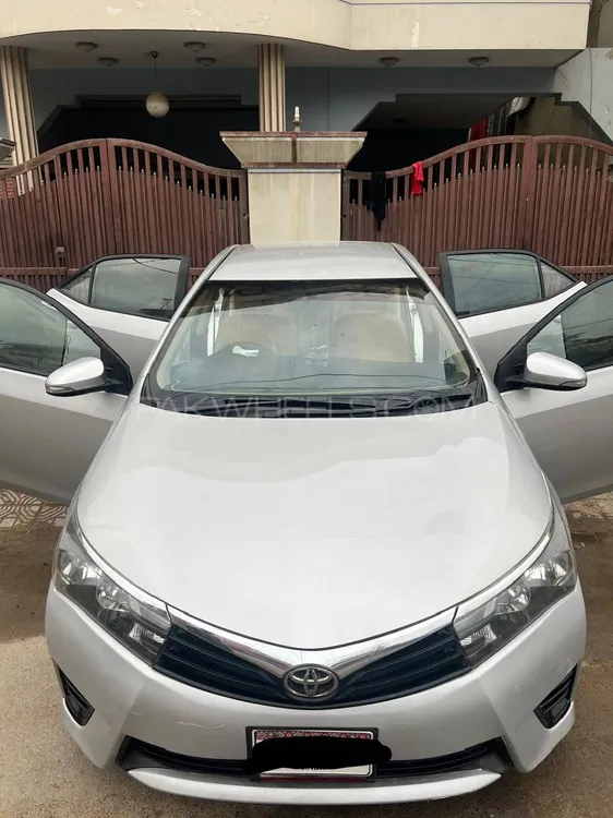 Toyota Corolla 2016 for Sale in Karachi Image-1