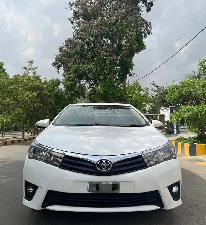 Toyota Corolla 2015 for Sale in Islamabad Image-1