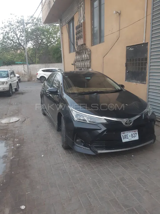Toyota Corolla 2019 for Sale in Karachi Image-1