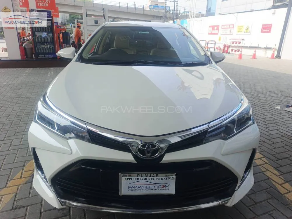 Toyota Corolla 2020 for Sale in Lahore Image-1