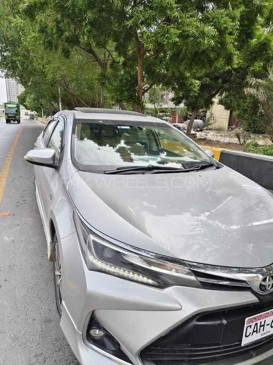 Toyota Corolla 2020 for Sale in Karachi Image-1